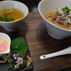 奥久慈しゃもの和えそば