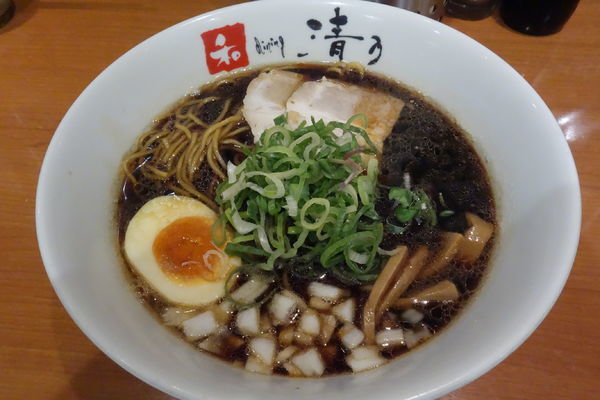 「丸鶏ブラック」@清乃 近鉄店の写真