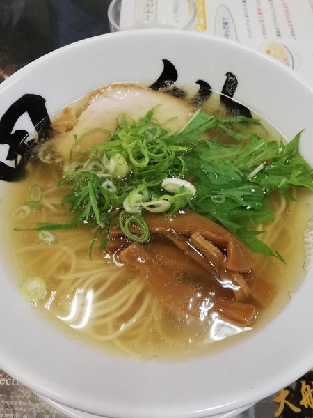 「秋刀魚だしらーめん (塩)」@秋刀魚だし 黒船の写真