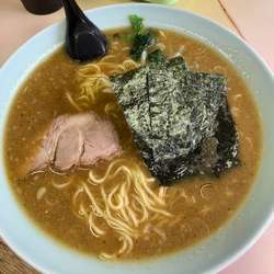 カレーラーメン（並） 750円