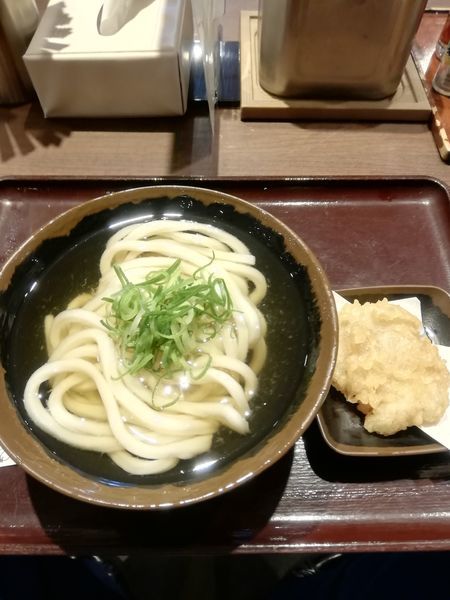 「冷やかけ　小450円　かしわ天110円」@香川 一福 神田本店の写真