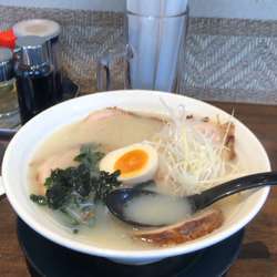 白チャーシューメン