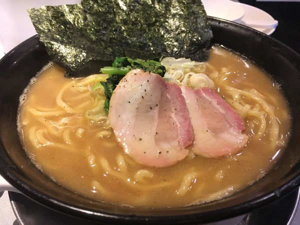 「横浜家系ラーメン藤崎家」@らあめん花月嵐 武蔵中原店の写真