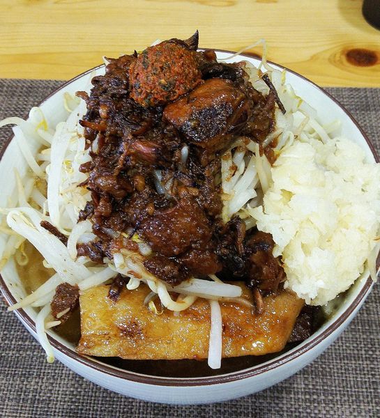 「又二郎ちょい辛 850円+やさい増し 50円」@麺屋 又兵衛の写真