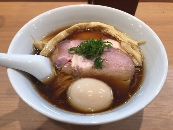 「特製醤油らぁ麺 1000円」@らぁ麺 はやし田 横浜店の写真