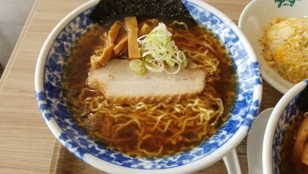「煮干醤油ラーメン」@凌駕IDEA イオンモール松本店の写真