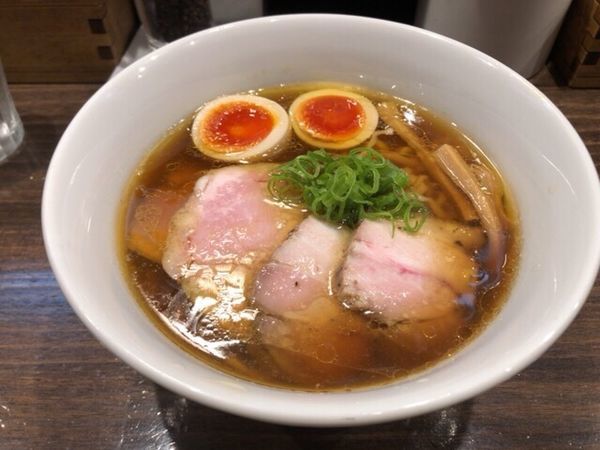 「特製中華そば  990円」@櫻井中華そば店の写真