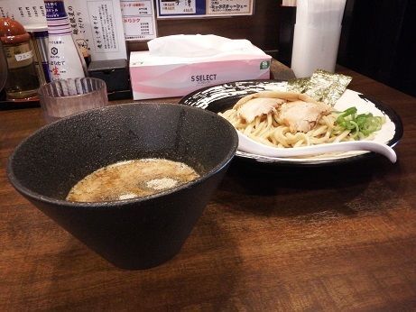 「濃厚煮干しつけ麺」@麺匠 銀星 海美風の写真