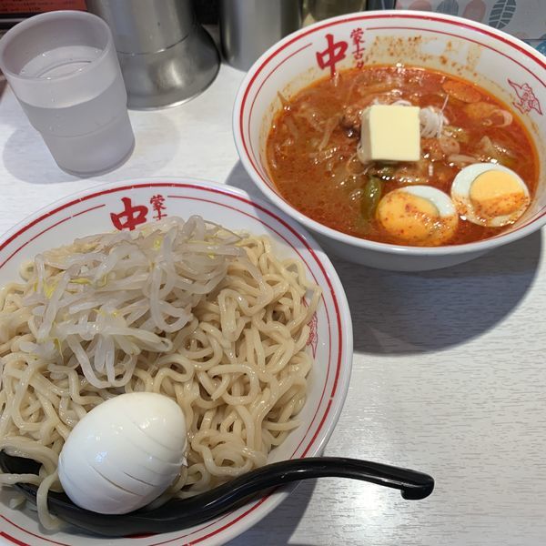 「冷し五目味噌タンメン➕麺特大➕バター➕ゆで卵」@蒙古タンメン中本 品川店の写真