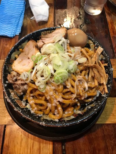 「爆盛油脂麺(400g)」@らーめん 平太周 味庵の写真