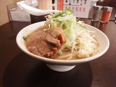 「ミニらーめん　豚一切れ」@ちばから 渋谷道玄坂店の写真