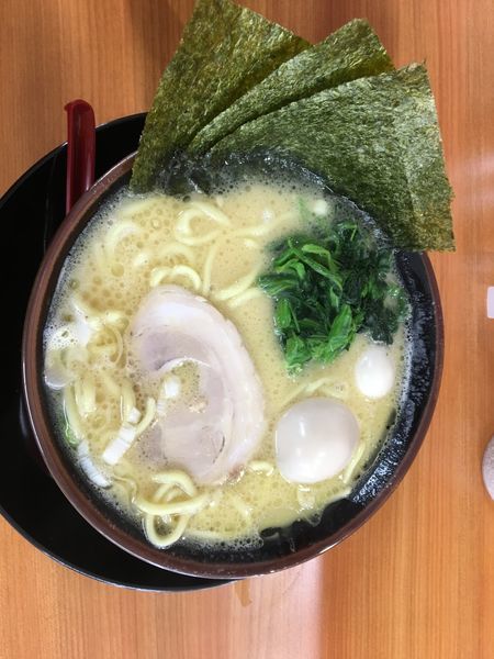 「醤油ラーメン」@逗子家 久里浜店の写真