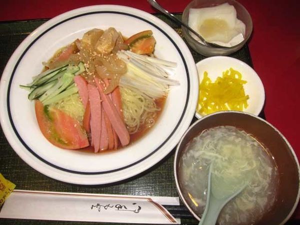 「冷やし中華　700円（ランチ）」@花彫酒家の写真