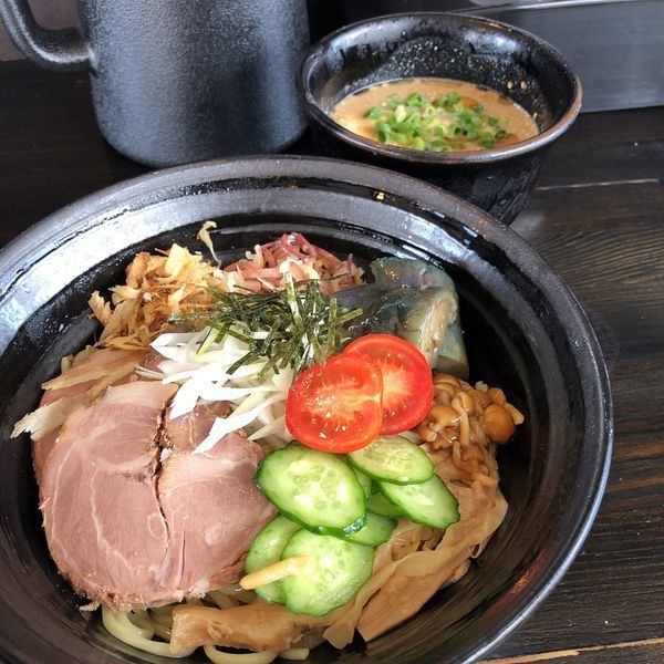 「冷や汁つけ麺(850円)」@麺や 笑 ～Sho～の写真