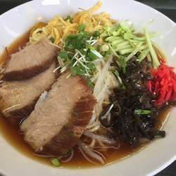 冷やしトロ肉ラーメン