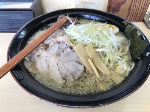 「定番中盛り」@ラーメン青木亭 野田店の写真