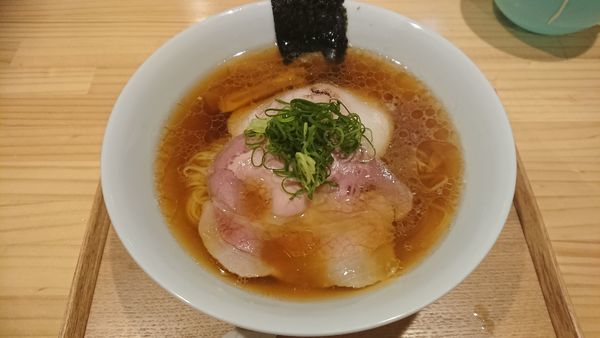 「しょうゆらぁ麺」@飯田商店 湯河原本店の写真