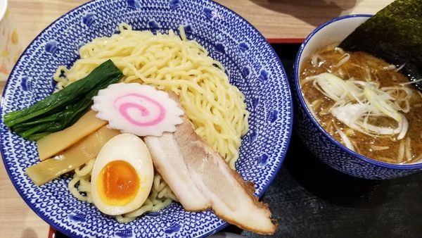 「つけめん　大盛　冷や盛り」@ちゃーしゅうや武蔵 イオン南松本店の写真