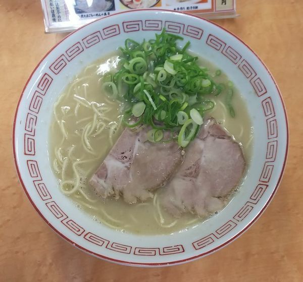 「らーめん６００円」@長浜ナンバーワン 祇園店の写真