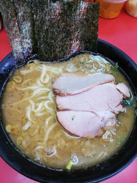 「ラーメン」@ラーメン杉田家の写真