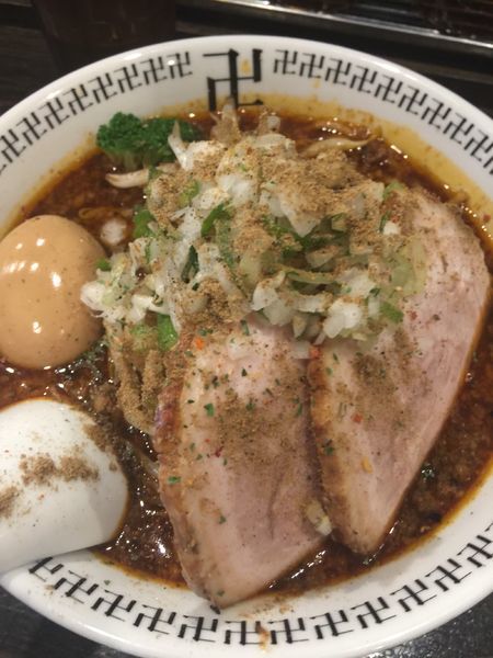 「特製スパイスラーメン」@スパイス・ラー麺 卍力の写真