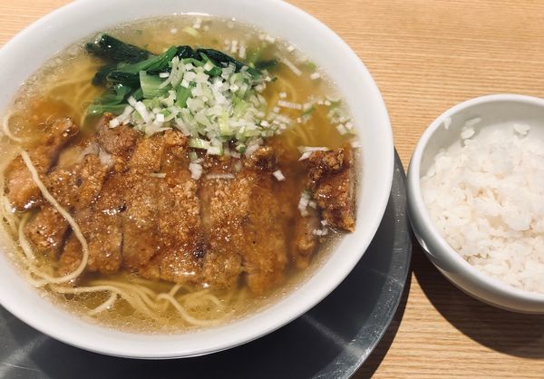 「排骨塩（麺固め￥980）」@排骨担々 五ノ井の写真