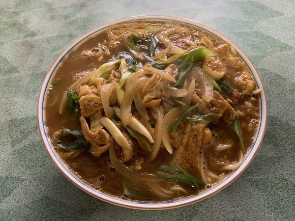 「カレーラーメン大盛り+かつトッピング」@食堂 二葉の写真