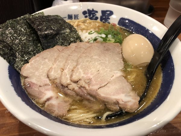 「特製濃厚煮干し蕎麦」@濃厚煮干しそば 麺匠 濱星 関内店の写真