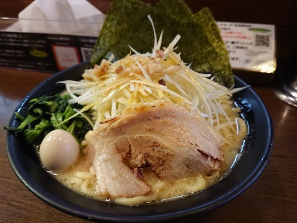 「ネギラーメン(並)」@濃厚豚骨ラーメン 濱虎家の写真