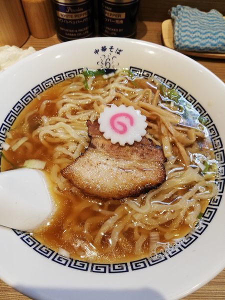 「中華そば白」@中華そば 六感堂の写真