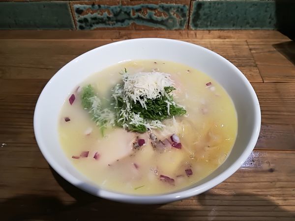 「7/29 味玉入りチャーシュー鶏白湯1,250円」@Ramen Free Birdsの写真