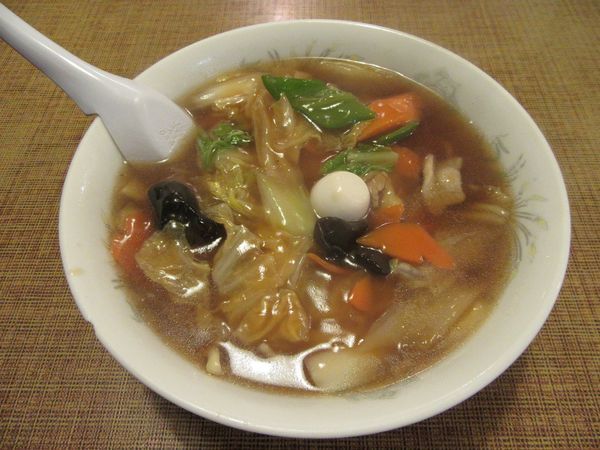 「うま煮そば（８５０円）＋餃子４３０円」@手打らーめん 珍來 岡見店の写真