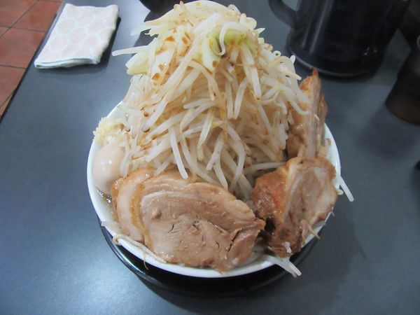 「とん嬉らーめん（８７０円）＋チャーシュー３００円」@麺屋 とん嬉の写真