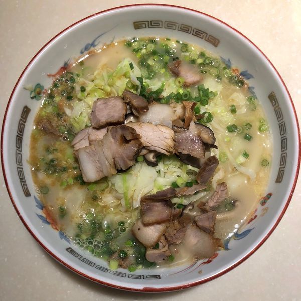 「並 (950円)」@ラーメン専門 こむらさき 天文館本店の写真