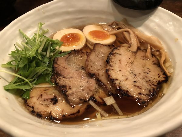 「特製らーめん」@神泉のらぁめん屋 うさぎの写真