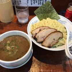こってり煮干しつけ麺チャーシュー(1150円)