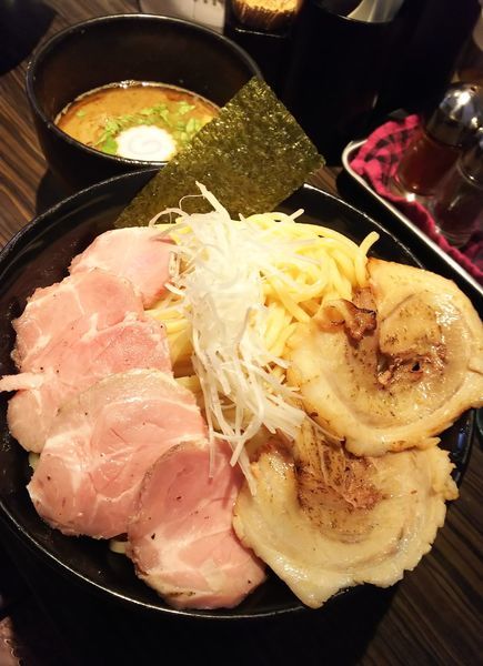 「魚介豚骨ちゃーしゅーつけ麺（大盛り）」@麺屋 ほたるの写真