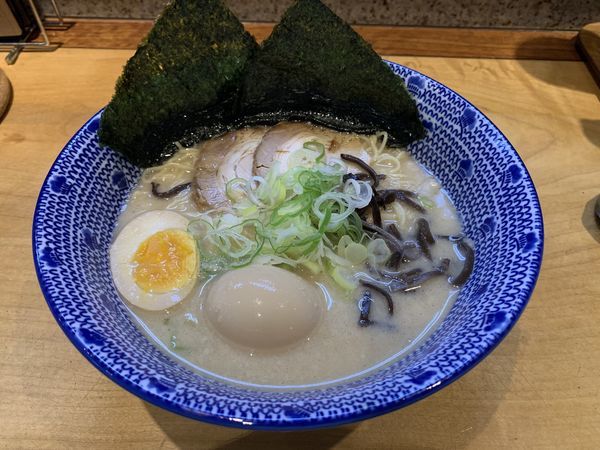 「トロ豚骨ラーメン」@アヒル家の写真