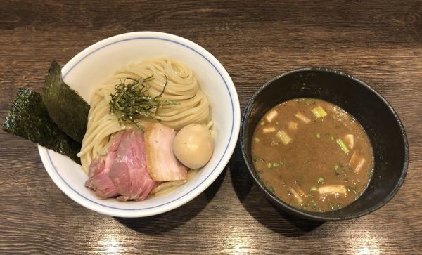 「特製つけ麺 魚介 中盛」@麺処 景虎 戸塚安行店の写真