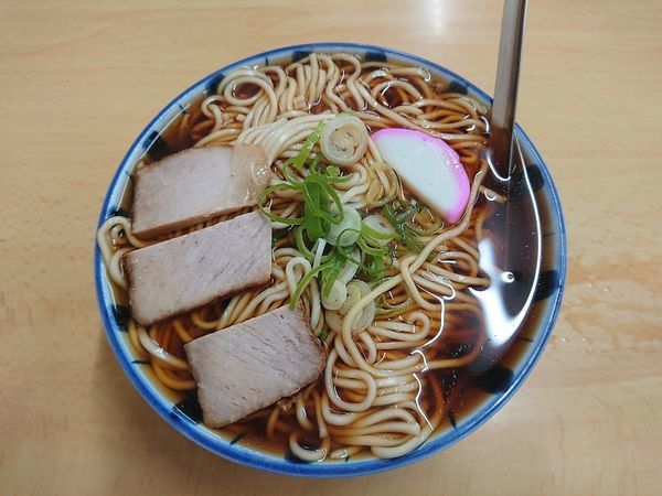 「中華そば 400円」@丸デブ 総本店の写真