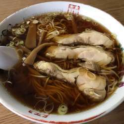 中華そば  550円