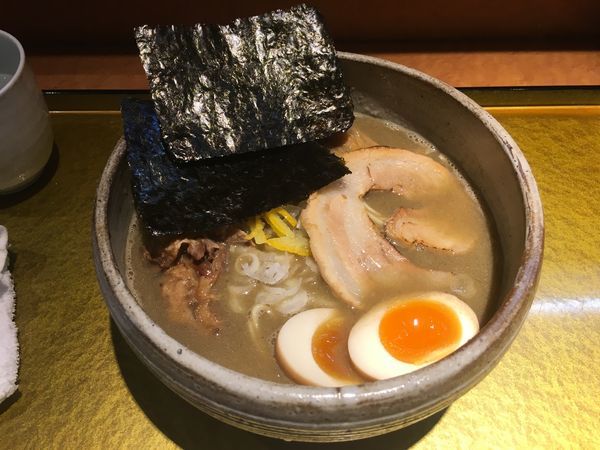「特製濃厚煮干そば(醤油990円)」@麺屋 音の写真