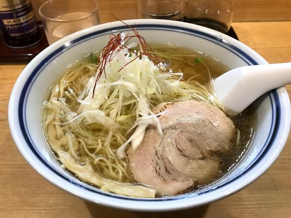 「ラーメン 塩（麺大盛り）」@利尻昆布ラーメン くろおびの写真