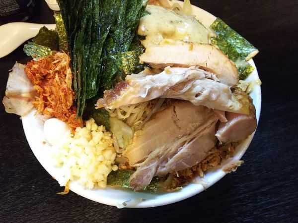 「【限定】冷やし中華A　ニンニクカラメ海老辛　950円」@豚星。の写真