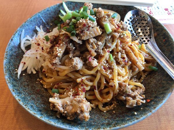 「冷やし坦々まぜそば」@東京とんこつ とんとら 北本店の写真