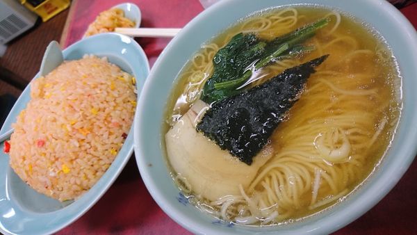 「ラーチャン、チャーハン普通盛り」@江戸っ子ラーメン 珉亭の写真