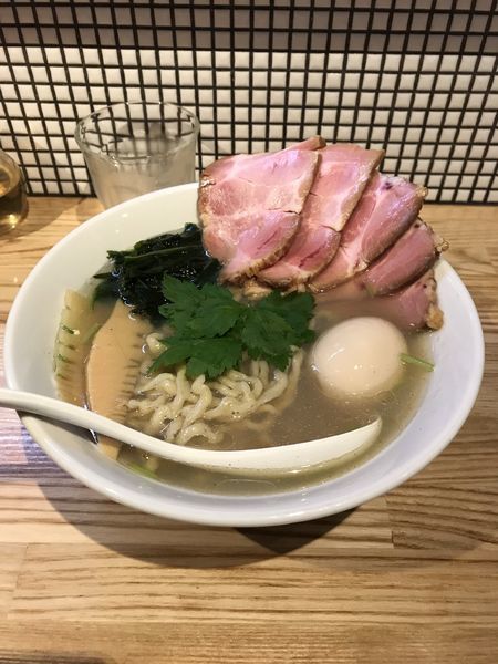 「チャーシュー貝塩らーめん+味玉」@らーめん 改の写真