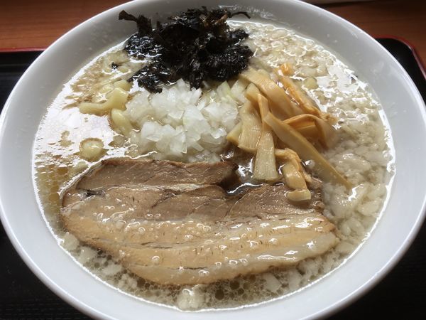 「背脂煮干」@肉煮干中華そば 鈴木ラーメン店の写真