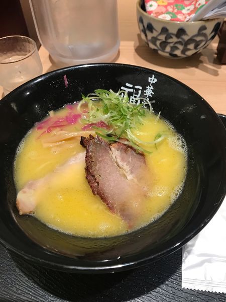 「鶏白湯ラーメン」@極上中華そば 福味 東京駅KITTE店の写真