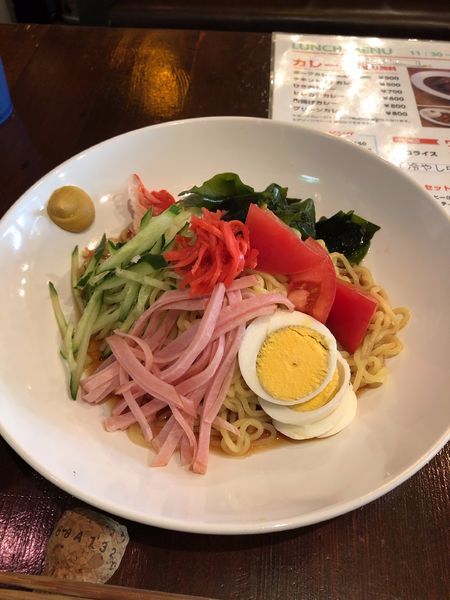 「冷やし中華800円＋唐揚げ」@たまきんちの写真